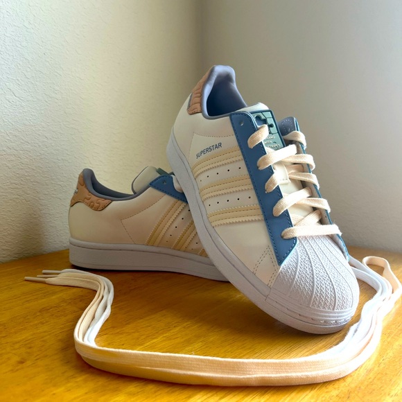 adidas gazelle silver green womens adidas Superstar 82 'White Dark Blue' GZ1537 • SneakerSouqq main image 0